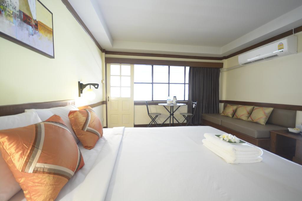Hostel Irest Ao Nang Seafront Exterior foto