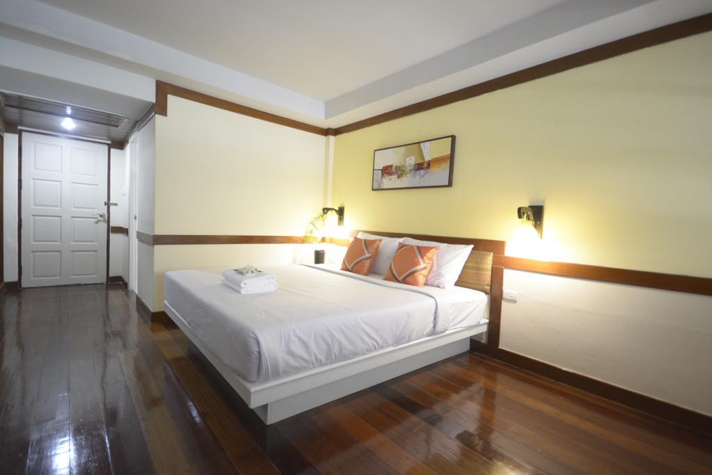 Hostel Irest Ao Nang Seafront Exterior foto