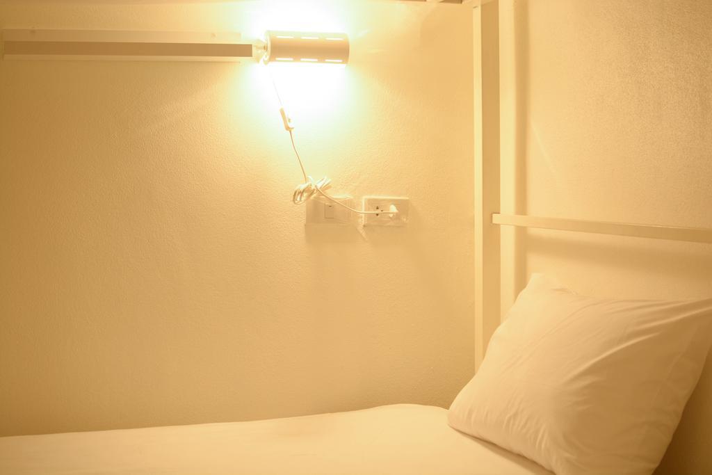 Hostel Irest Ao Nang Seafront Exterior foto