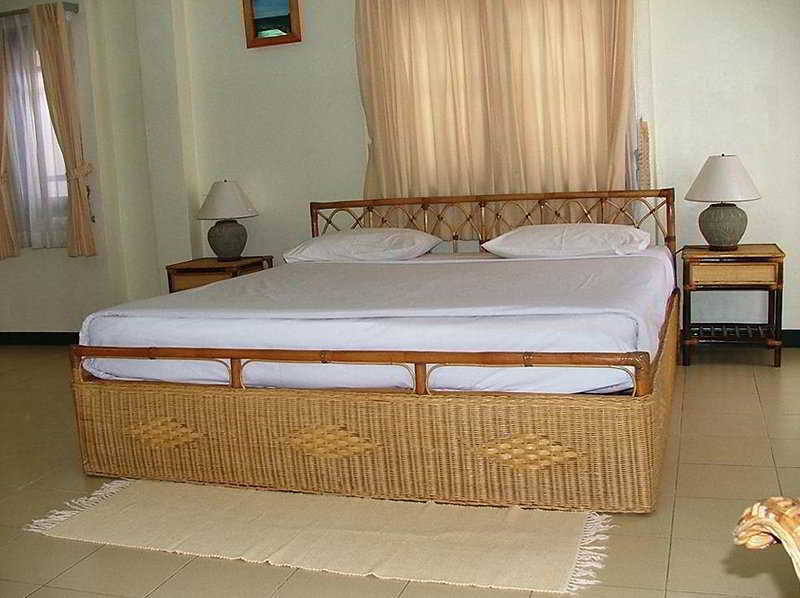 Hostel Irest Ao Nang Seafront Exterior foto