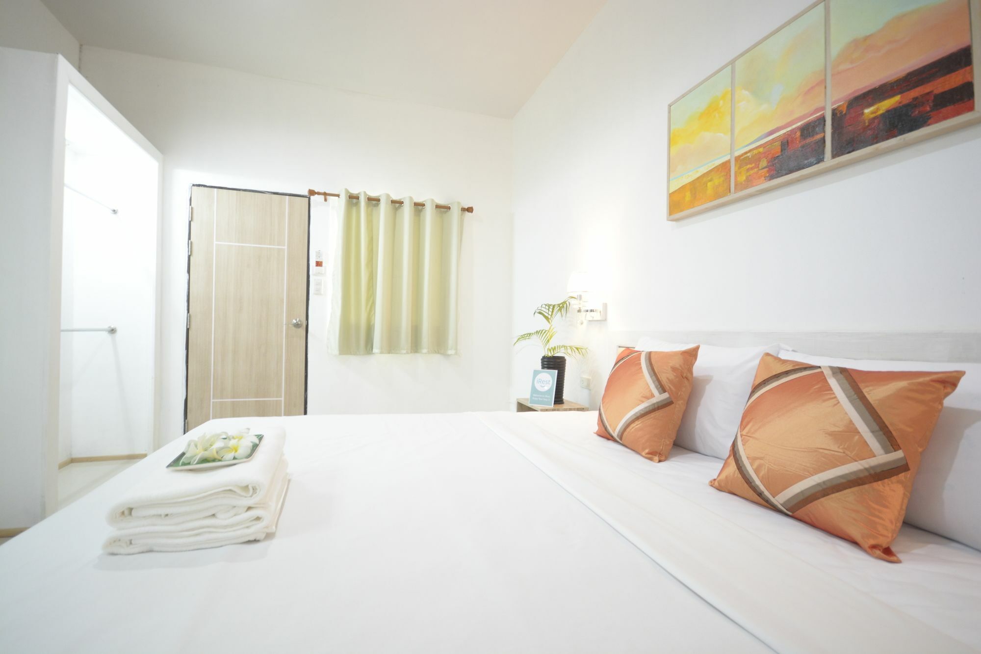 Hostel Irest Ao Nang Seafront Exterior foto