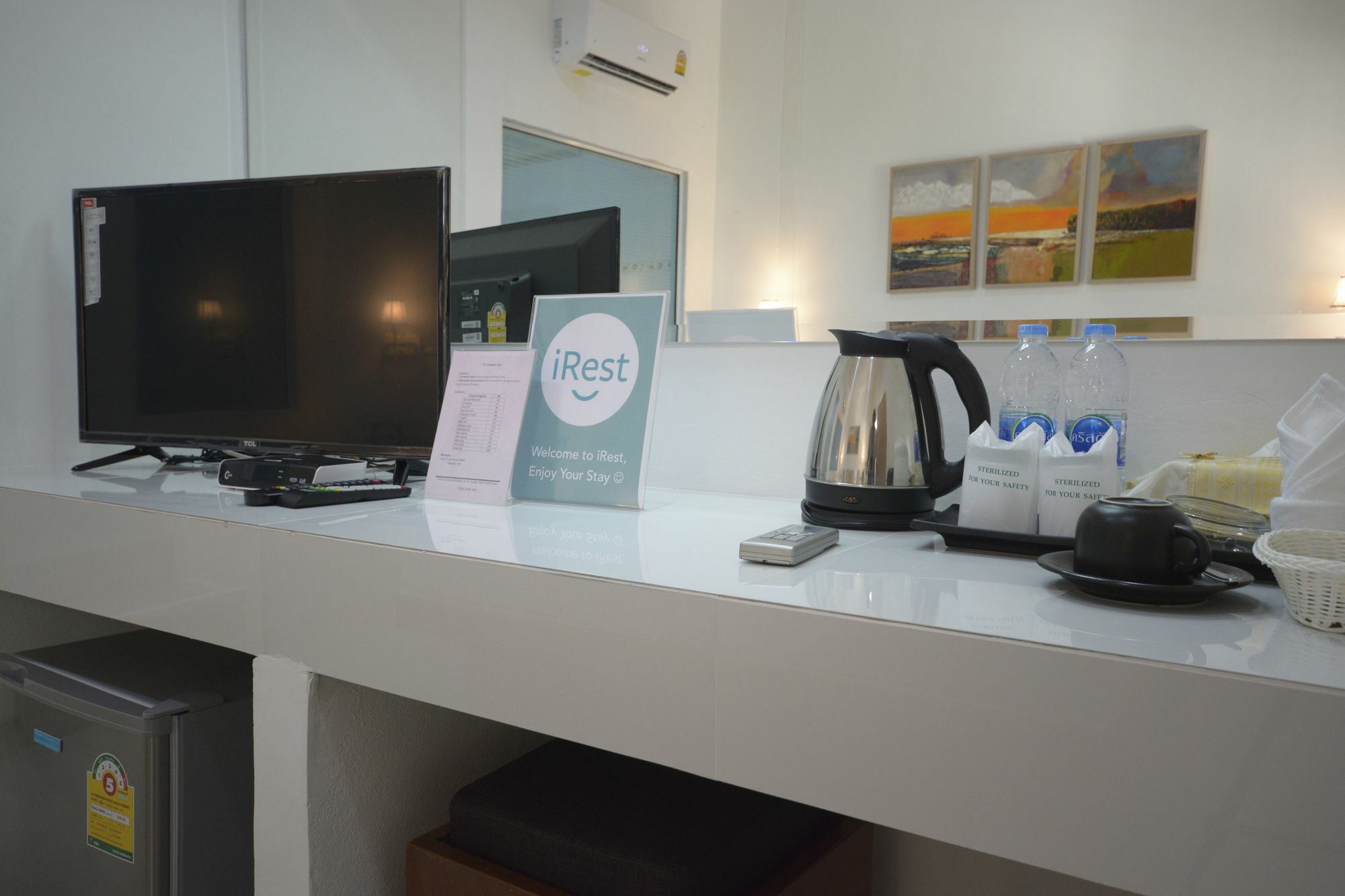 Hostel Irest Ao Nang Seafront Exterior foto